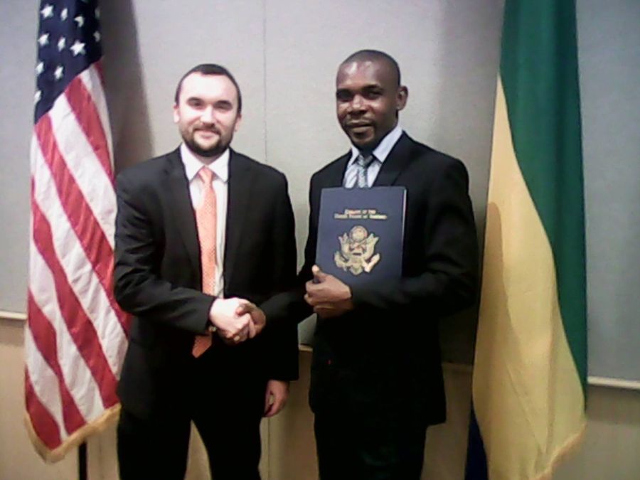 Cooperação com a Embaixada dos Estados Unidos